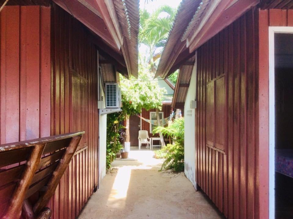 Beer'S House Bungalows เบียร์เฮ้าส์บังกะโล Ban Lamai Exterior foto
